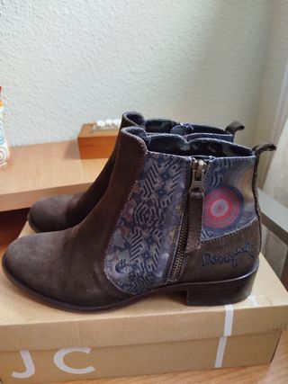 Botines Desigual 