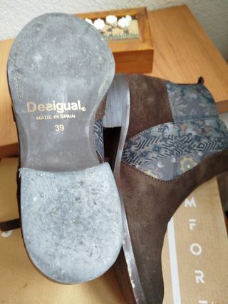 Botines Desigual 