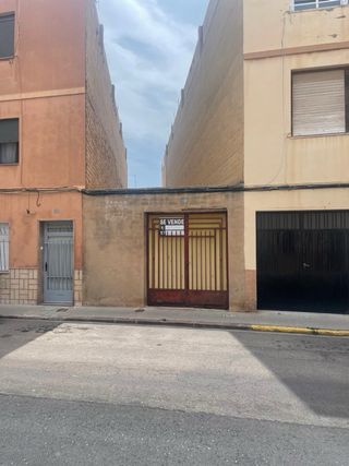 Solar en Almazora pueblo 117 metros
