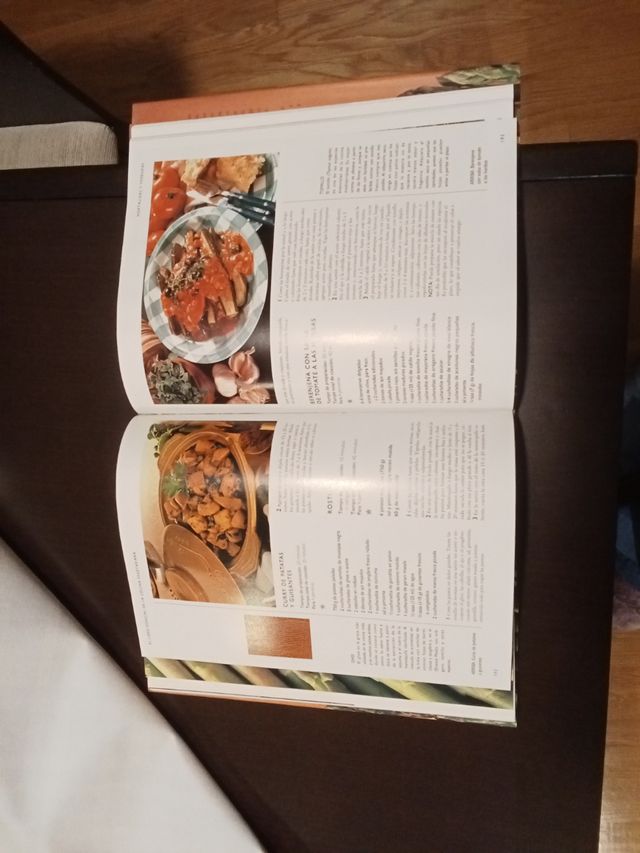 El Libro Esencial de La Cocina Vegetariana (Spanish Edition)