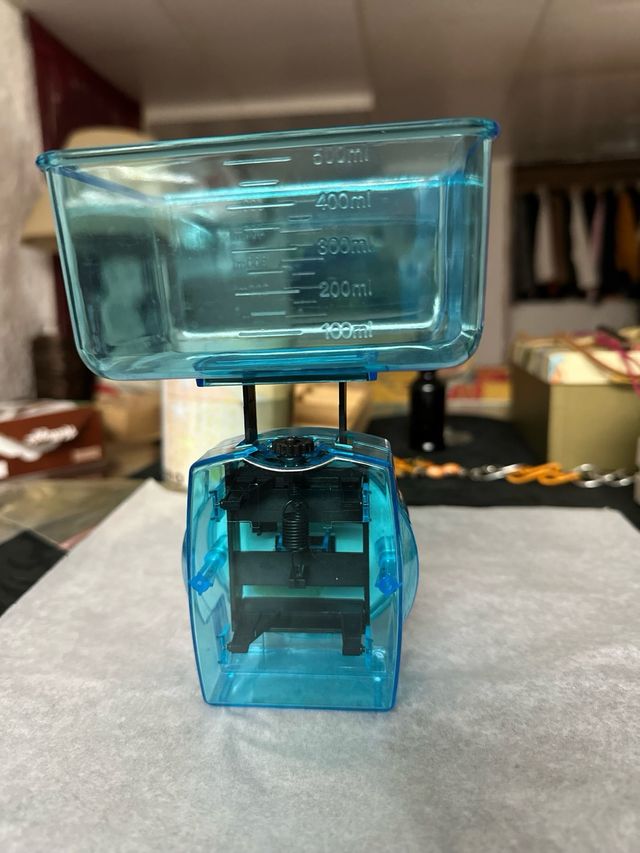 Mini balança em azul transpare