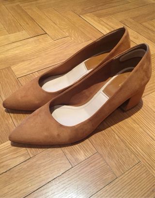 STRADIVARIUS zapatos T40