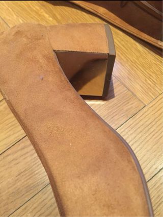 STRADIVARIUS zapatos T40