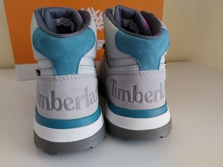Bota montaña mujer