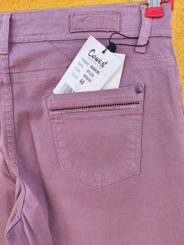 Pantalán lila claro de señora