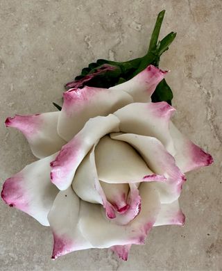 Ramo di rosa Capidimonte made in italy