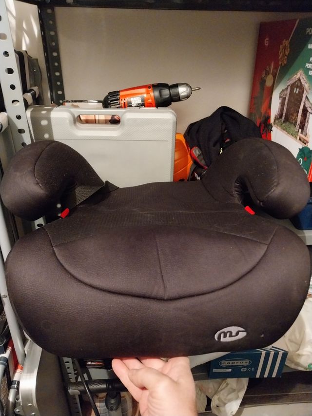 2 Elevadores para niño de coche