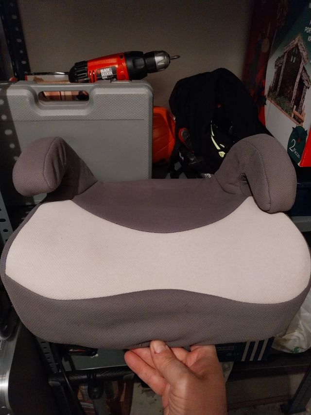 2 Elevadores para niño de coche