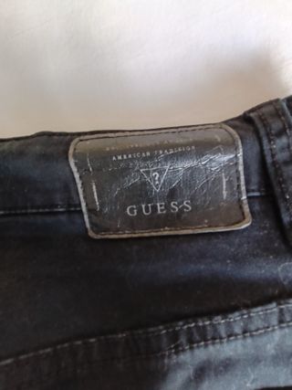 Pantalón Guess