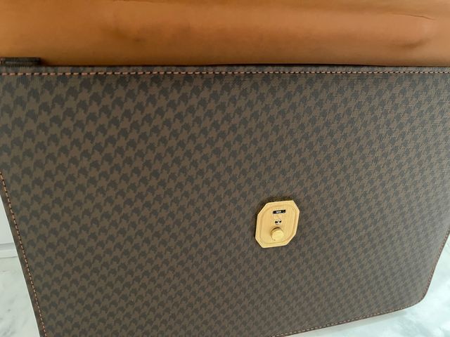 Maletín portadocumentos