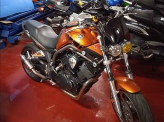 Vendo o cambio ,Yamaha Bulldod