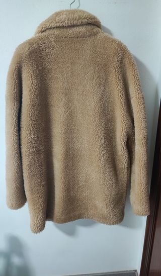 Abrigo zara tipo borrego