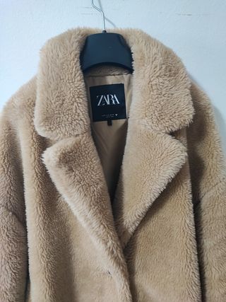 Abrigo zara tipo borrego