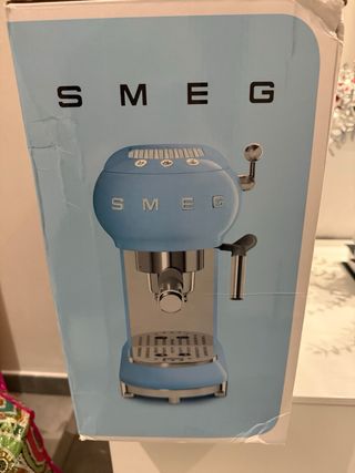 Macchina del caffe’ smeg