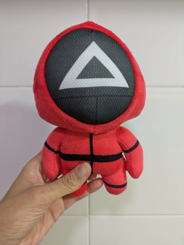 Peluche el juego del calamar