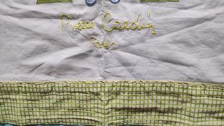 Sábana cuna  Pierre Cardin
Con funda de almohada 