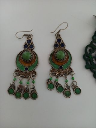 Pendientes verdes