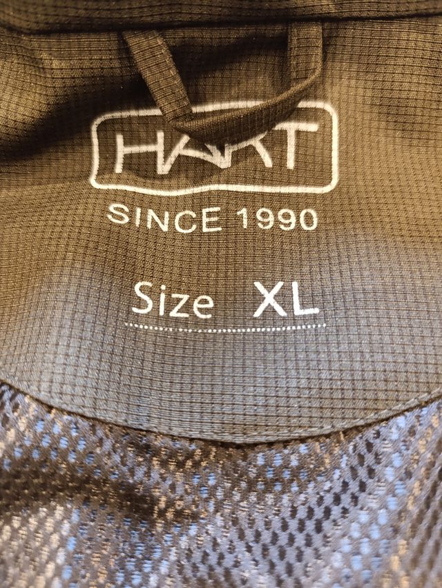 Cazadora hart impermeable