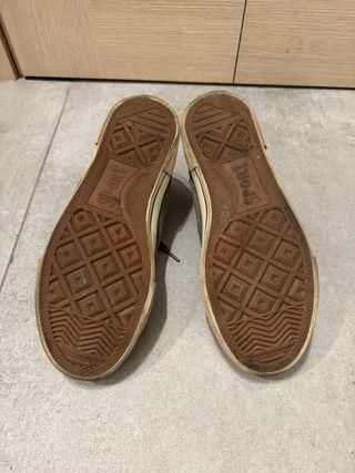 Scarpe Sportive in Tela Alte