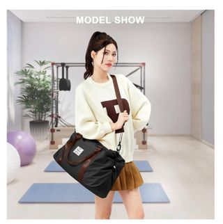 Bolso de viaje, gym, moda.