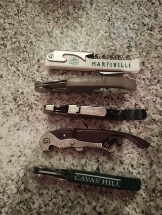 Saca colchos de botella de vino