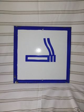 CONJUNTO 2 chapas esmaltadas FUMADORES FUMAR