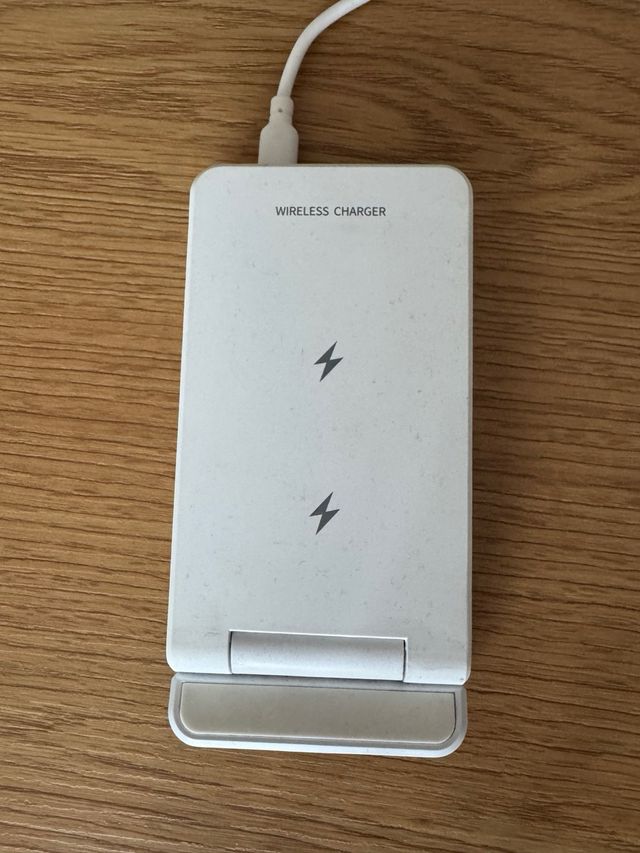 Caricatore wireless 3in1 cellulare smartwatch