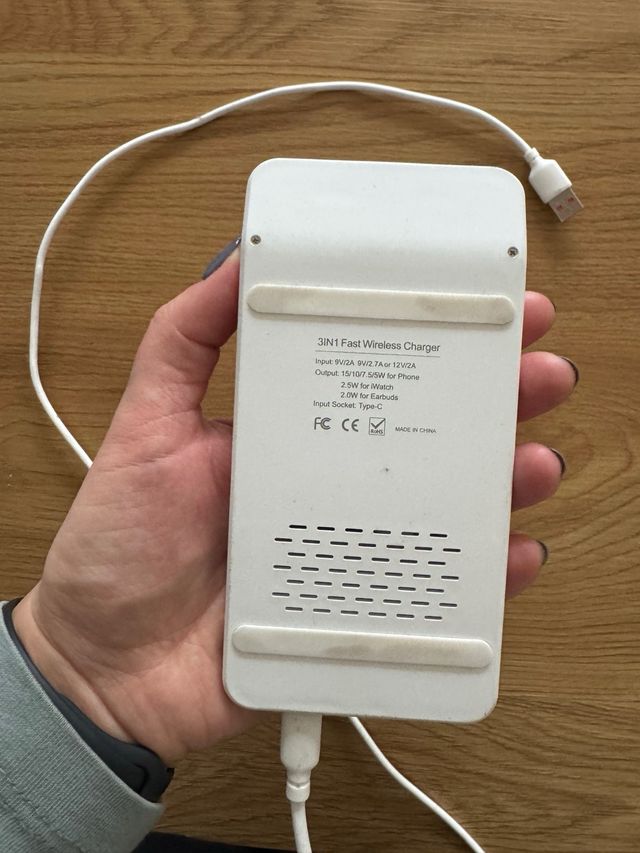 Caricatore wireless 3in1 cellulare smartwatch