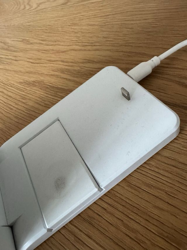 Caricatore wireless 3in1 cellulare smartwatch