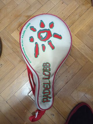 Raqueta pádel y funda