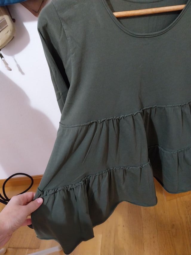 Blusón volantes talla L