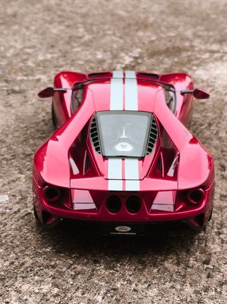 1:18 Ford GT red, AutoArt