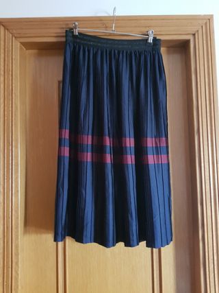 Falda plisada mujer Zara T.S