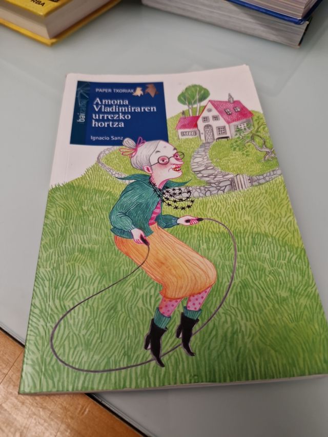 Amona Vladimiraren urrezko hortza