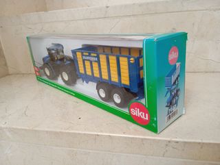 SIKU REF 1947 TRACTOR CON REMOLQUE