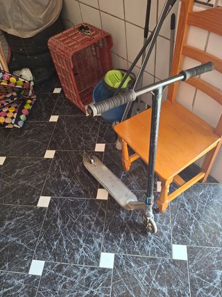 Patinete scooter bastante usada 