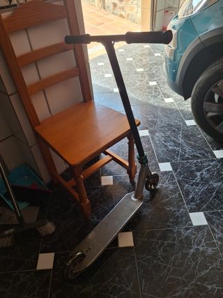 Patinete scooter bastante usada 