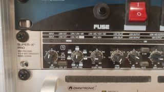 Equipo de sonido disco móvil