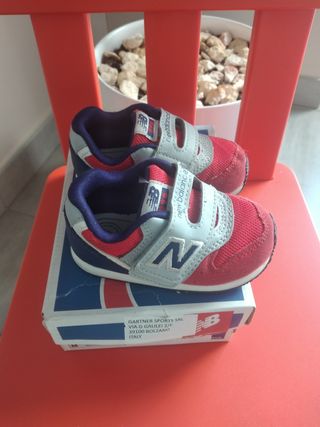 Scarpe bambino numero 23