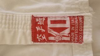 Kimono e Cinture Karate Bambino