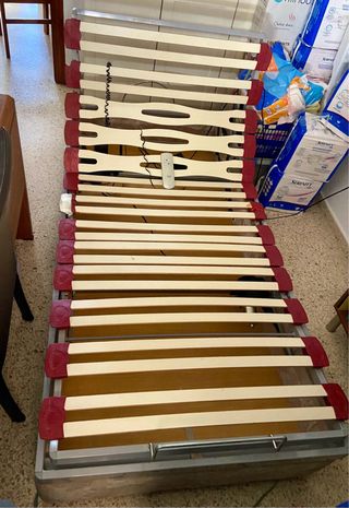 Cama articulada con canape y mando a diatancia