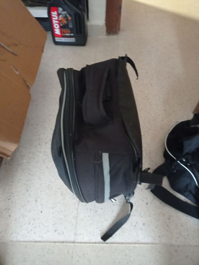 Mochila sobre depósito GIVI