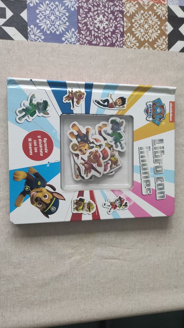 Libro Patrulla Canina Imanes