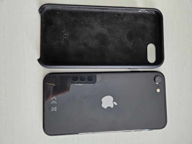 iPhone SE