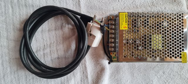 fuente de alimentación para led