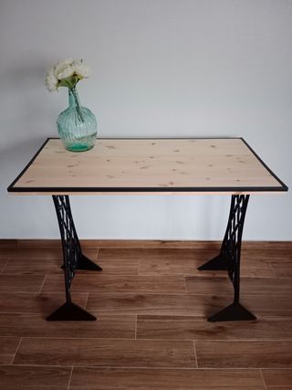 Mesa artesanal madera y forja