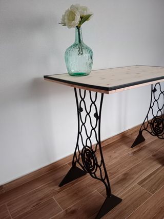 Mesa artesanal madera y forja