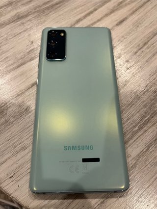 Samsung S20 FE 5G como nuevo