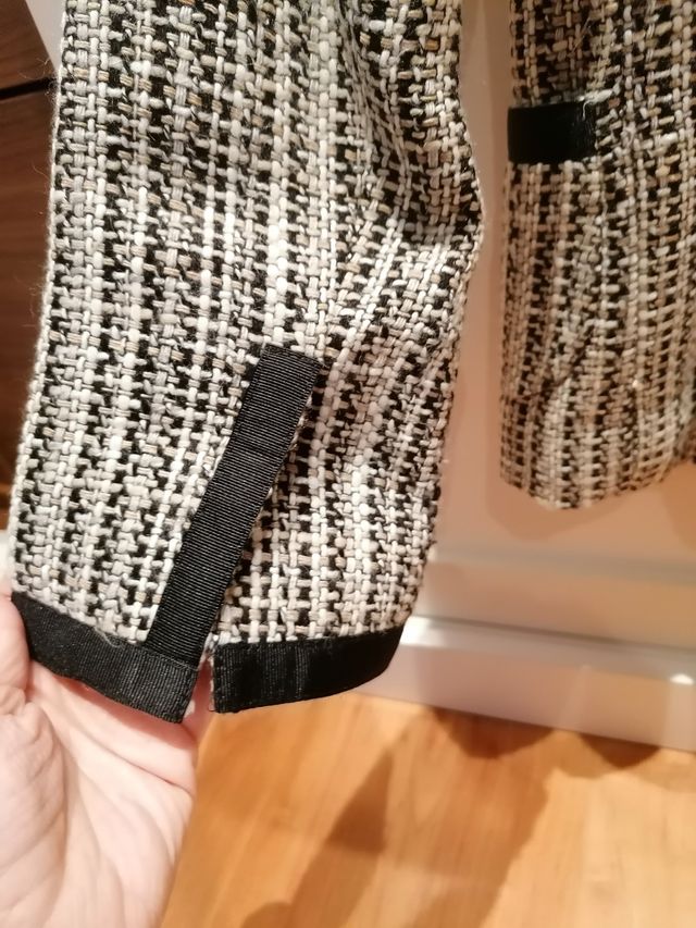 Americana corta de lana