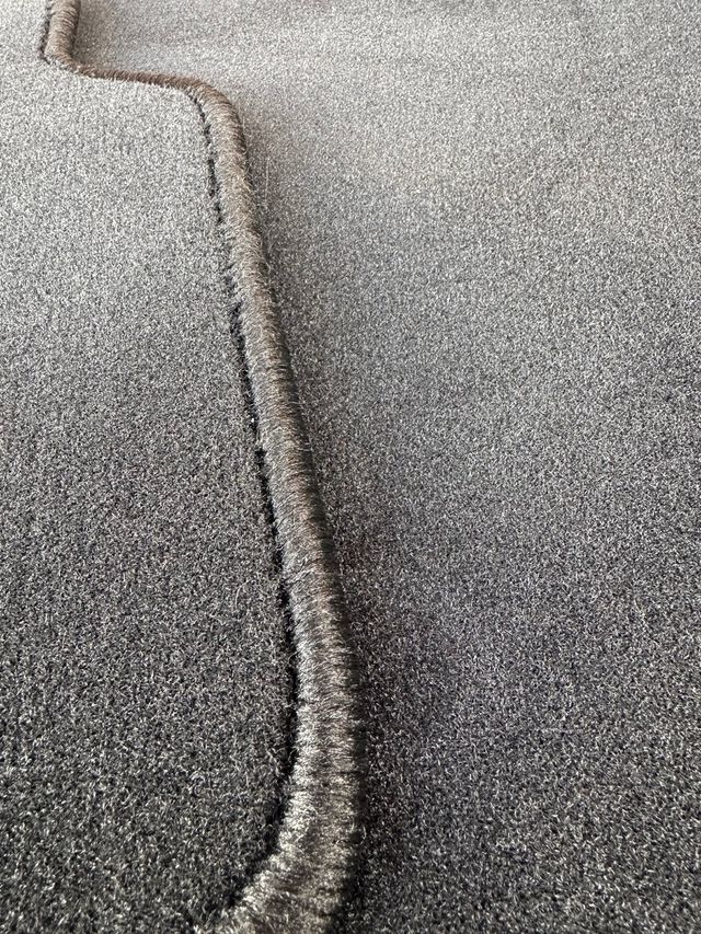 Set tappetini Mopar 500x